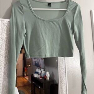 SHEIN Green Fitted Long Sleeve Crop Blouse